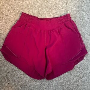 Lululemon Hotty Hot Shorts 4 in inseam